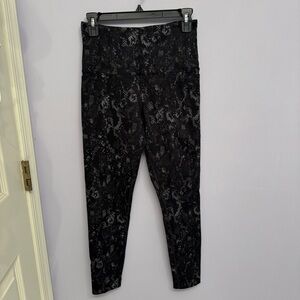 Tuff Athletics Snake Skin Patterned Leggings